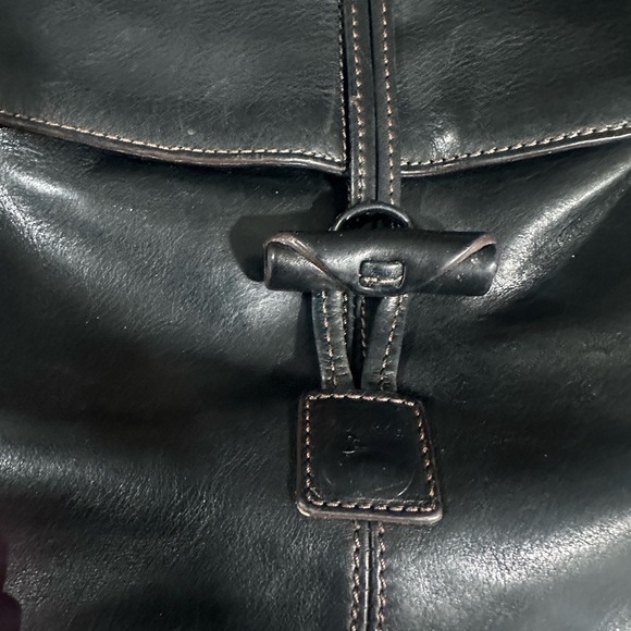 Vintage DOONEY & BOURKE Florentine Medium Toggle Crossbody bag purse Black - Picture 4 of 9